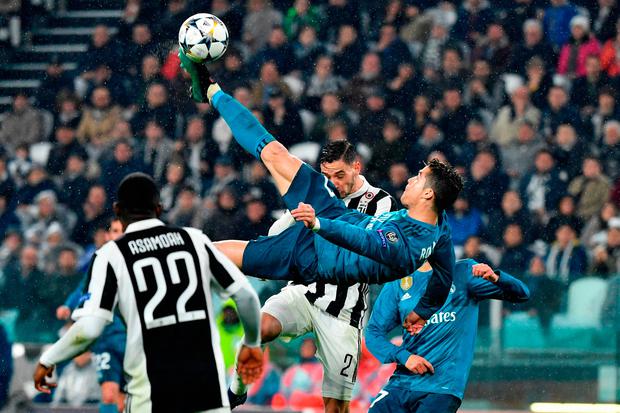 Cristiano Ronaldo gets special GOAT jersey