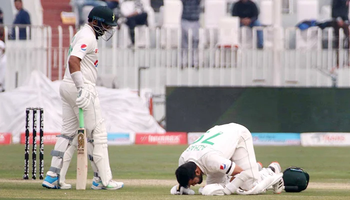 PAK vs AUS | Australia completes its first innings with 391 runs 
