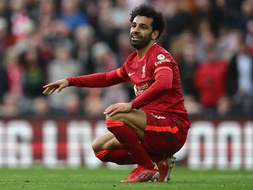 Salah puts Liverpool three points ahead in Premier League