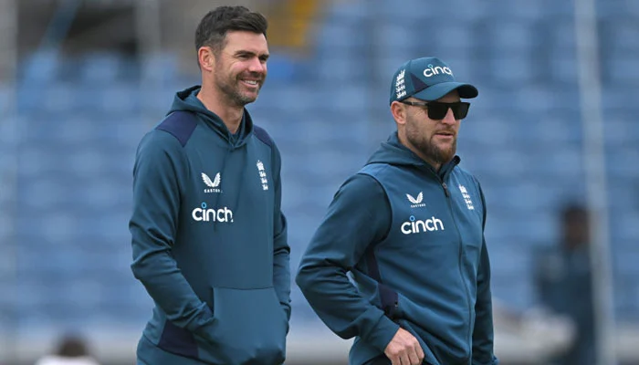Ashes: James Anderson replaces Ollie Robinson in fourth Test