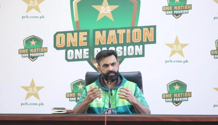Hafeez blames players for Australia and New Zealand losses