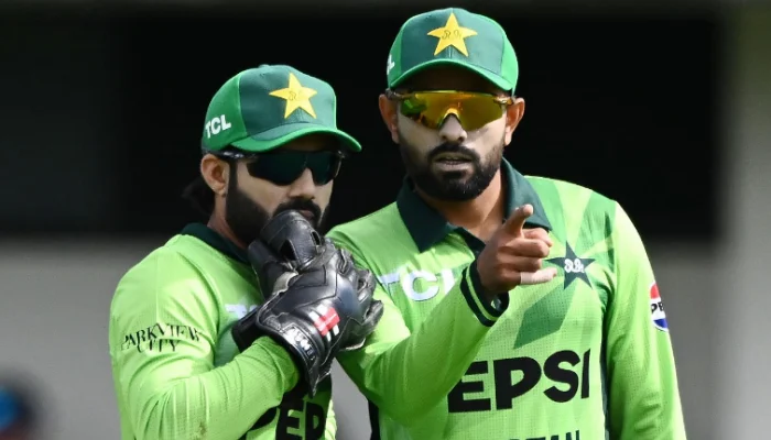 Mike Hesson Targets Babar & Rizwan Return for T20 World Cup