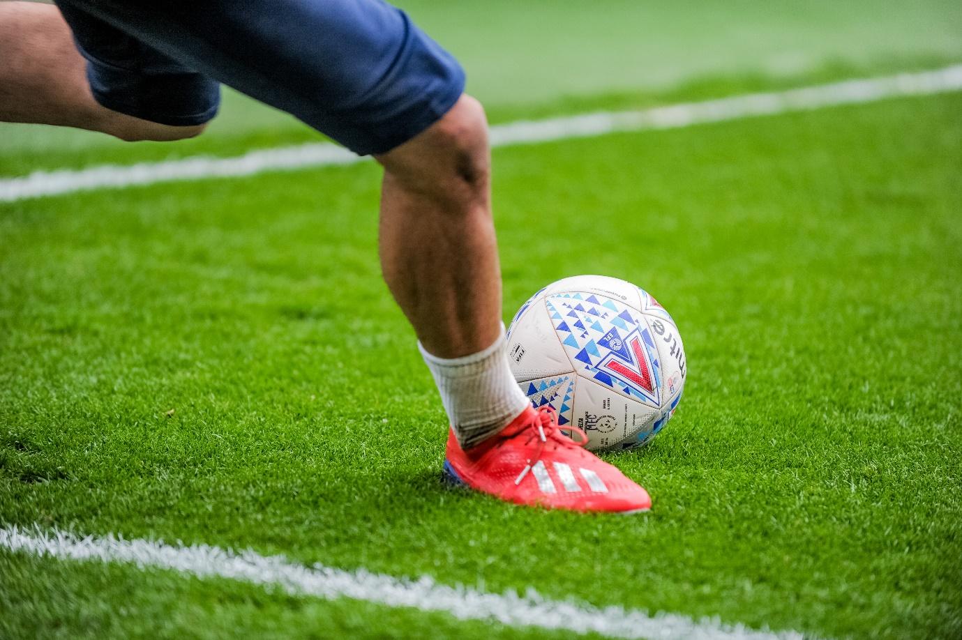 The best midfielders in the Championship this season