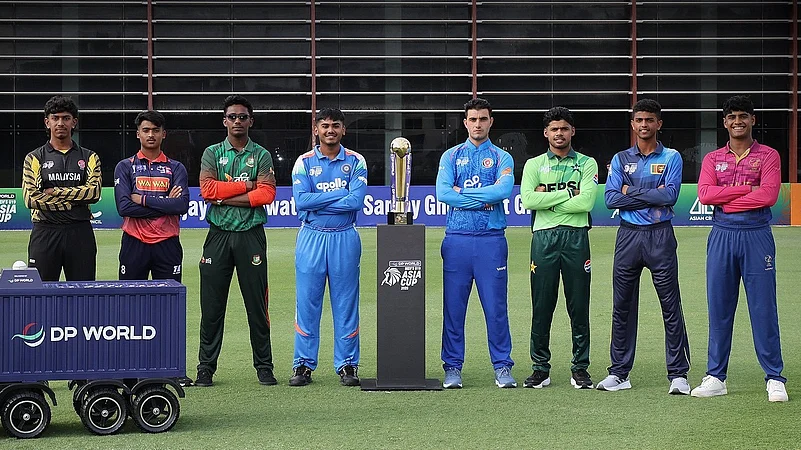 Pakistan U19 Storm Into Asia Cup Semis