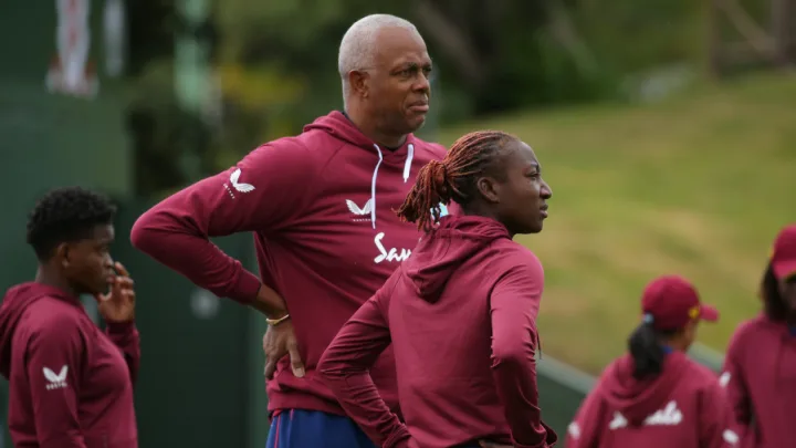 Courtney Walsh appointment boosts Zimbabwe bowling?
